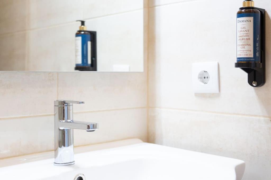 Marques Deluxe Apartments 3 & 4 Porto Bagian luar foto